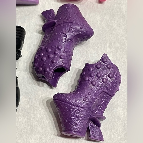 9 fancy Barbie & fashion doll heels & slippers excellent condition - Picture 5 of 10